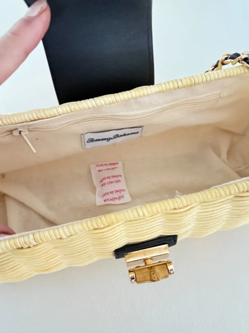 NWT TOMMY BAHAMA WOVEN WICKER SHOULDER BAG CLUTCH PURSE TAN BLACK - Picture 7 of 8